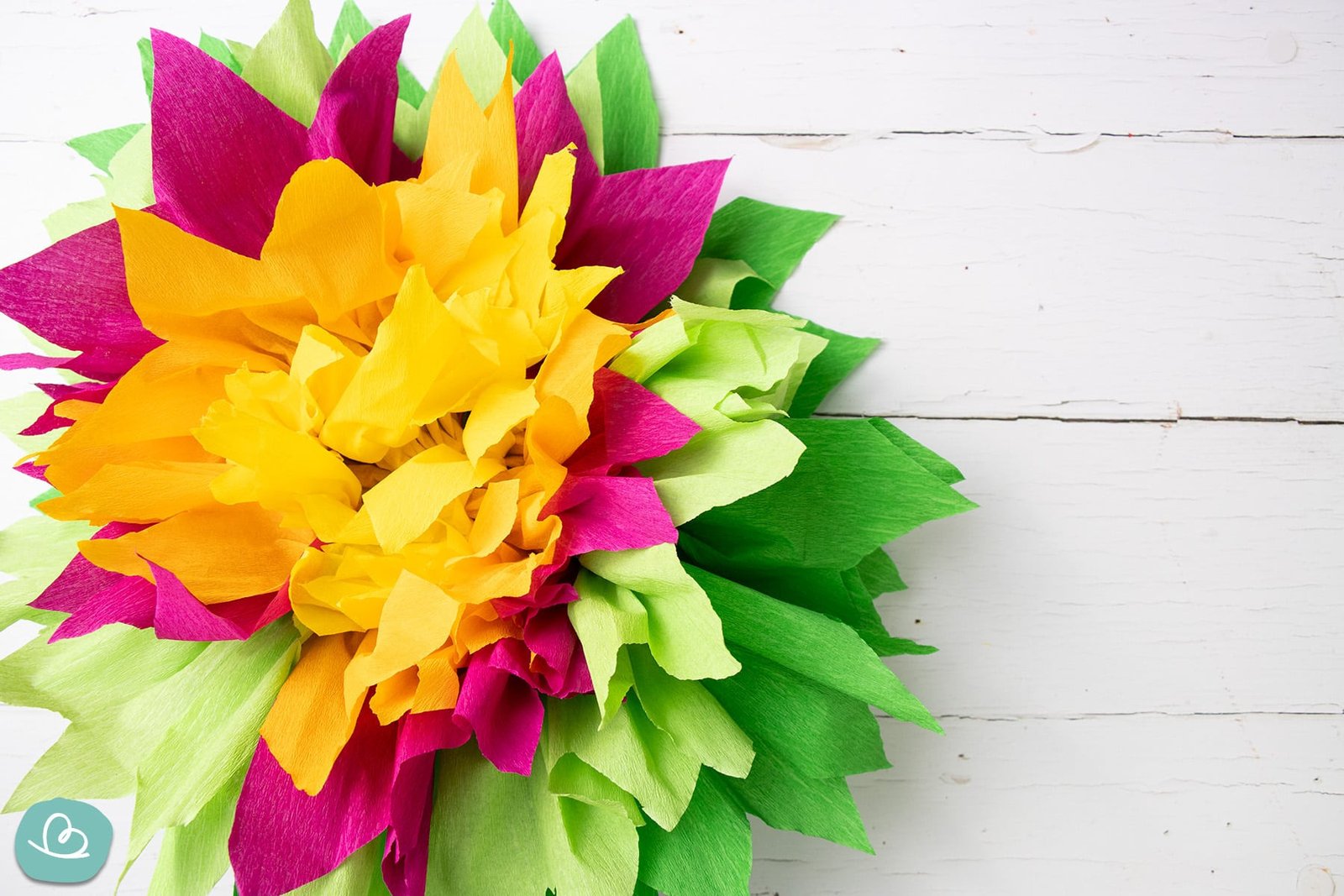 Große Blumen Aus Krepppapier Basteln | Diy Anleitung - Wunderbunt.de with Blume Krepp